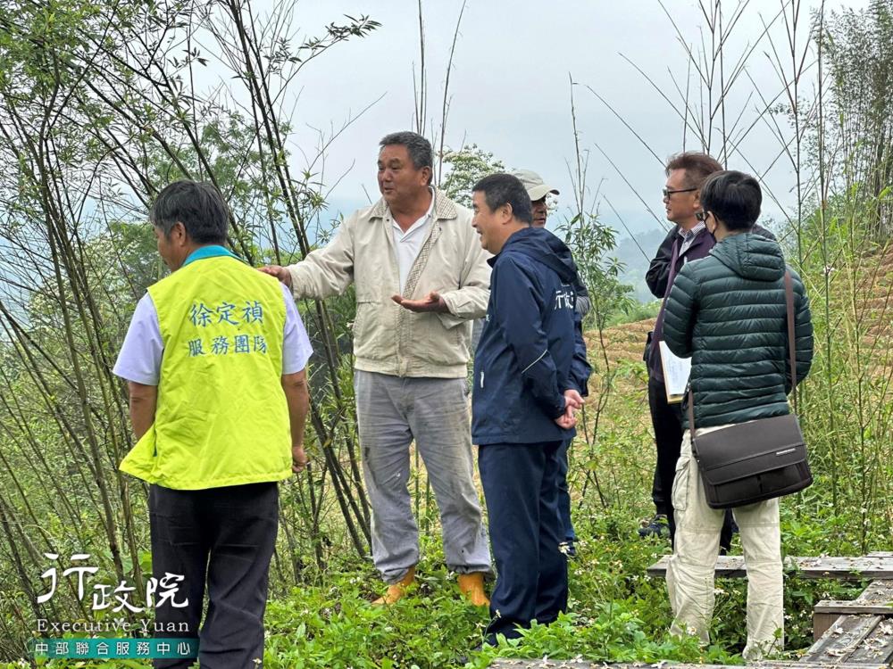 2023年4月26日徐定禎執行長出席會勘大湖鄉靜湖村義民廟附近野溪、大湖鄉南昌段附近坑溝、大湖鄉武榮村水流東14號附近野溪民眾陳情案，共6張圖片