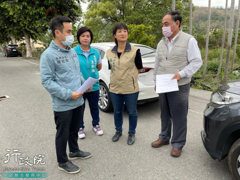 蔡培慧執行長會勘集集鎮公所提報「內政部營建署110年度提升道路品質計畫」促進提升道路品質1.jpg