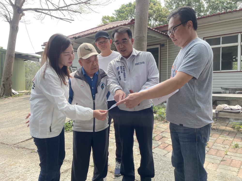 2026年03月26日李貴富副執行長出席西湖青仔窩農路施工說明會，共4張圖片