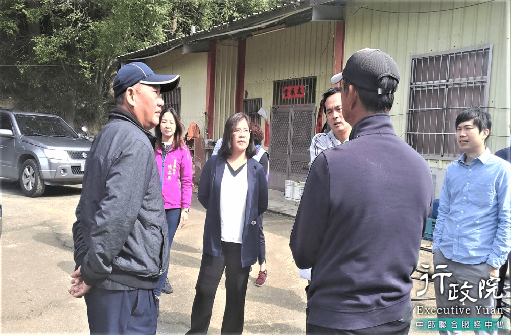 吳宜臻副執行長出席通霄五北里隘口寮溪改善工程施工前說明會，共2張圖片